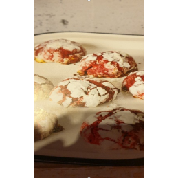 Rote Schneebälle